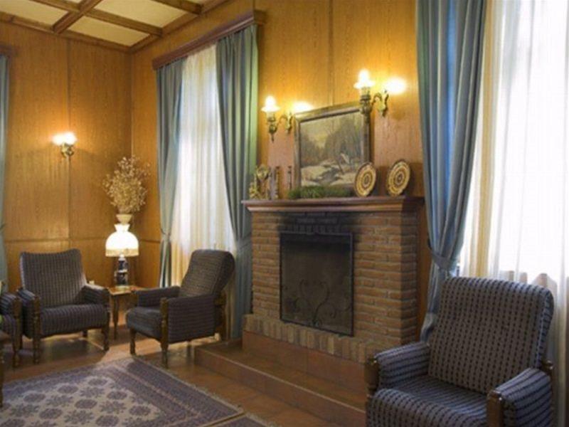 New Helvetia Hotel パノ・プラトレス エクステリア 写真