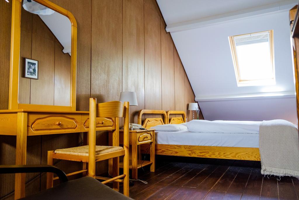 New Helvetia Hotel パノ・プラトレス エクステリア 写真