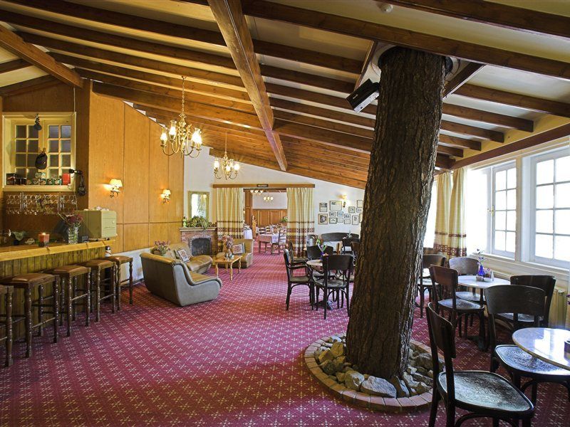 New Helvetia Hotel パノ・プラトレス エクステリア 写真